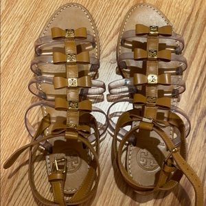 Tory Burch
Kira Gladiator Bow Sandal, Custom Tan